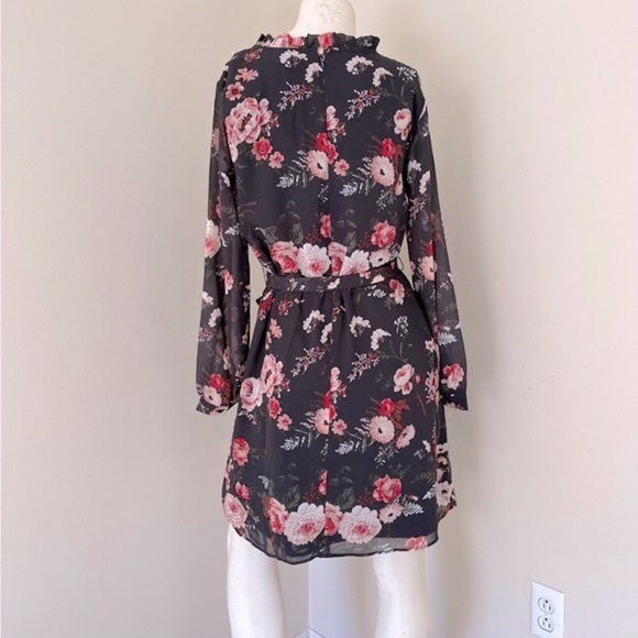 LOFT floral dress with sheer long sleeves - Picture 4 of 8